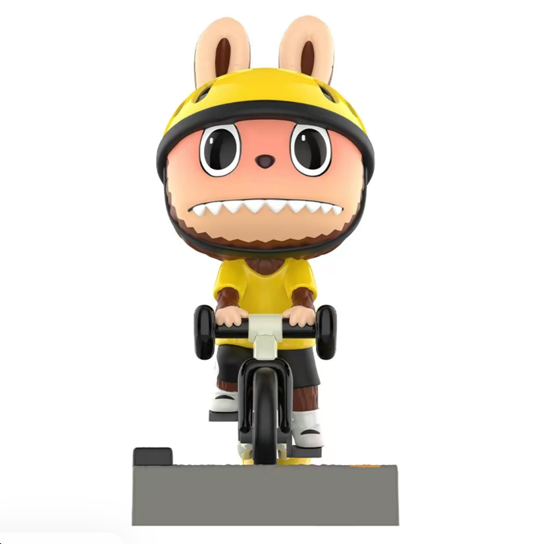 *LABUBU SUMMER RIDE FIGURINE