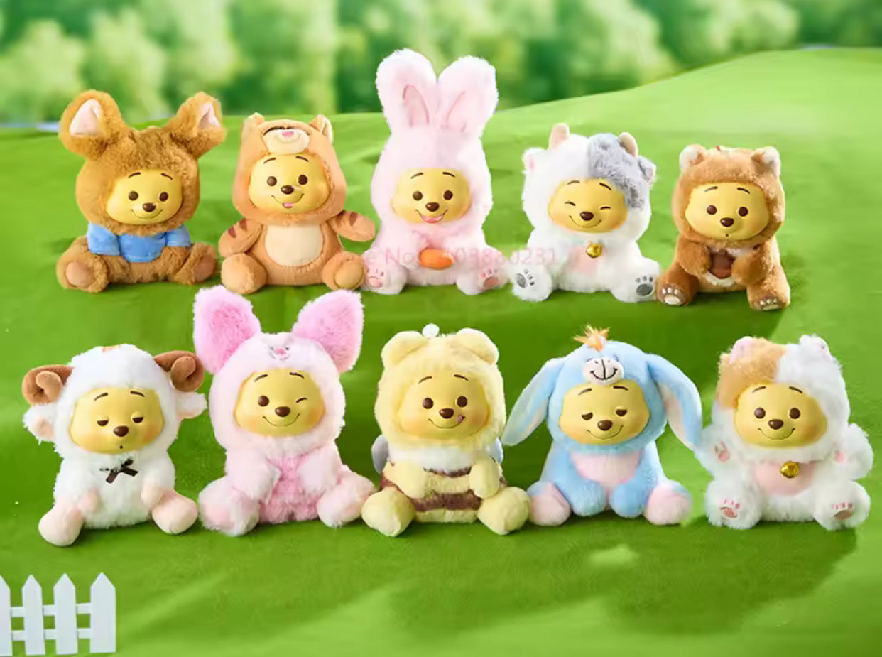 WINNIE VINYL FACED PLUSHIE PENDANT CONFIRMED
